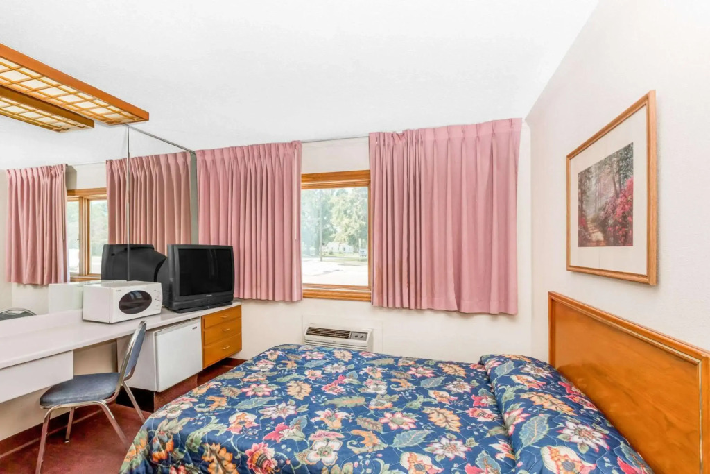 Knights Inn & Suites South Sioux City
