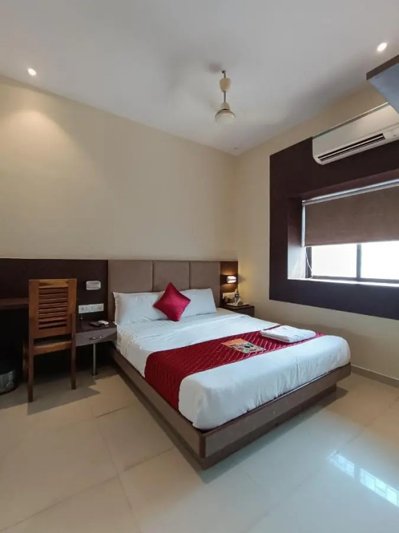 Hotel West Inn