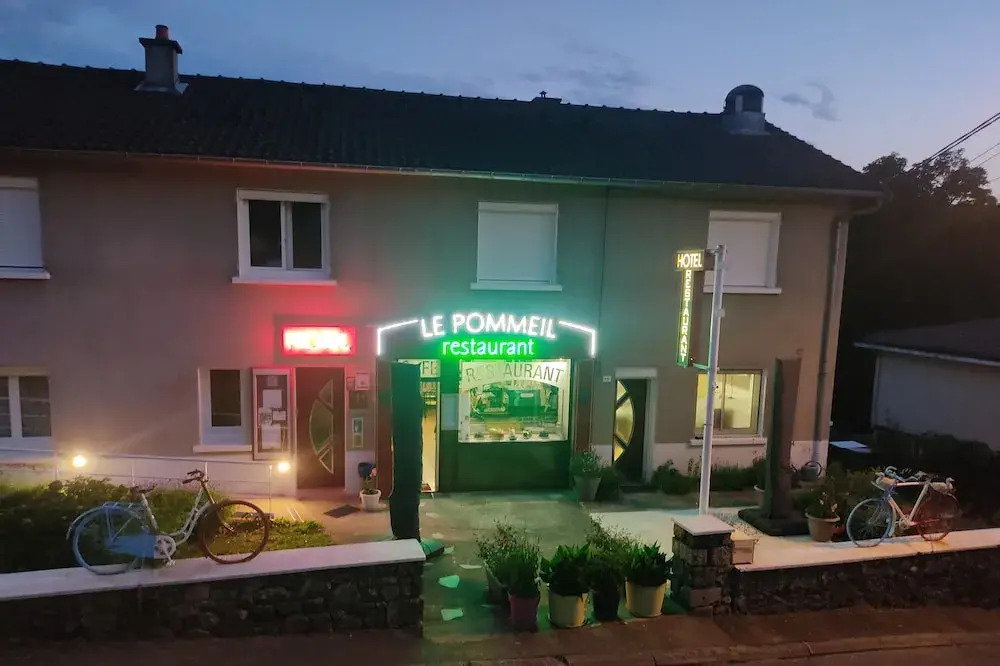 Hôtel Le Pommeil