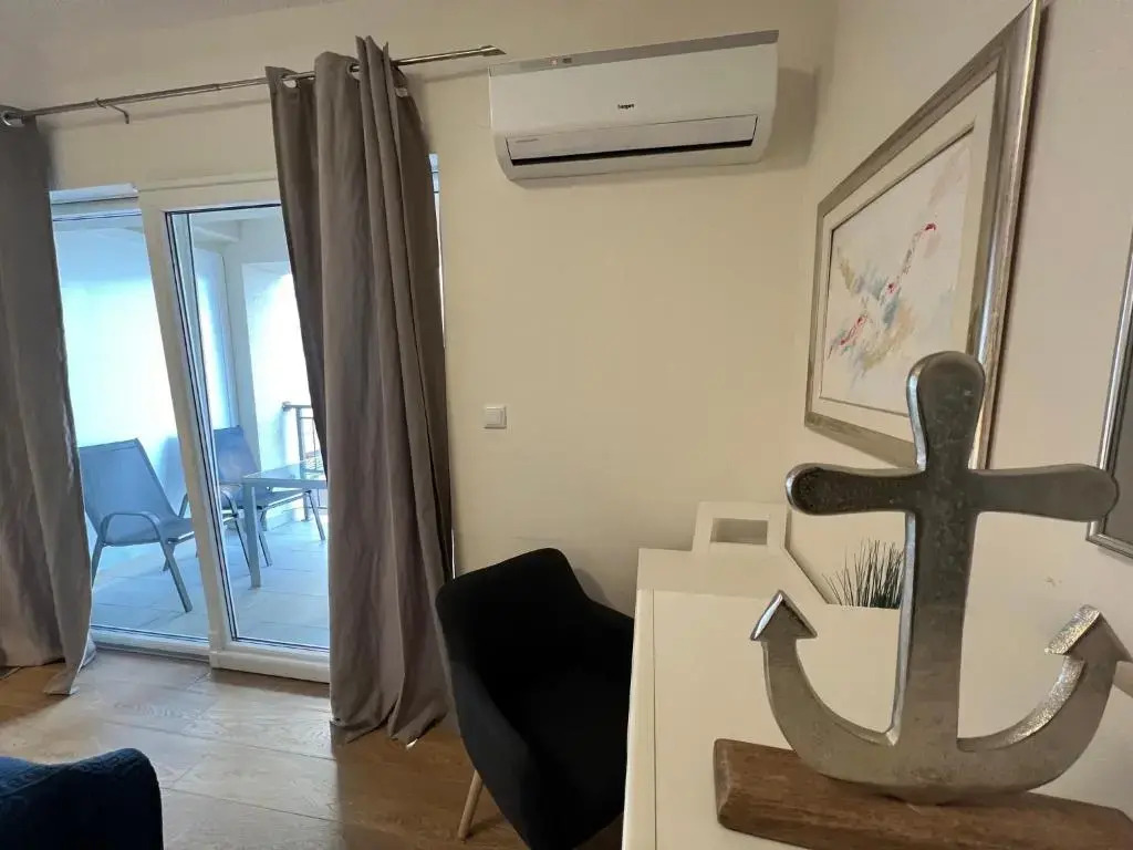 Studio Apartment Marina Mel Novi Vinodolski