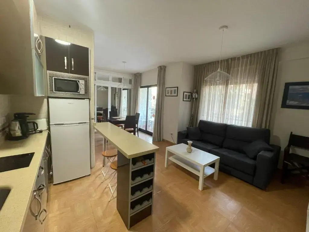 Beachfront 1BR apartment in center of MArbella!
