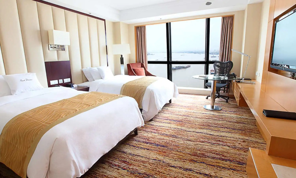 DoubleTree by Hilton Hotel Wuhu