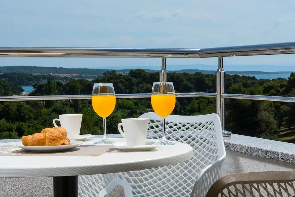 Aparthotel Punta Blu - POOL & SPA