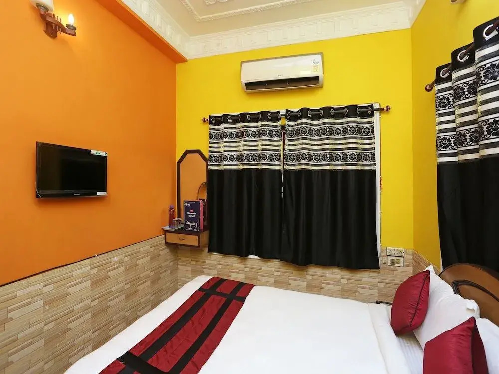 OYO 11731 Sterling Guest House