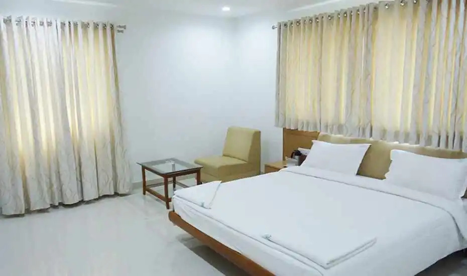 Sybaritic Suites