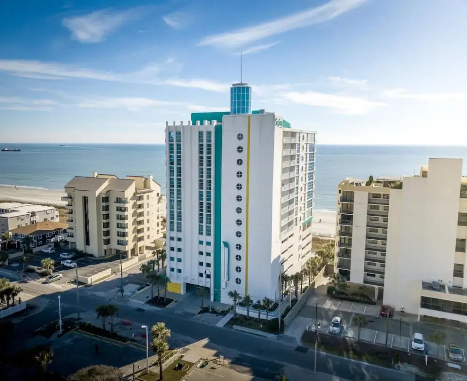 Seaside Resort by Capital Vacations