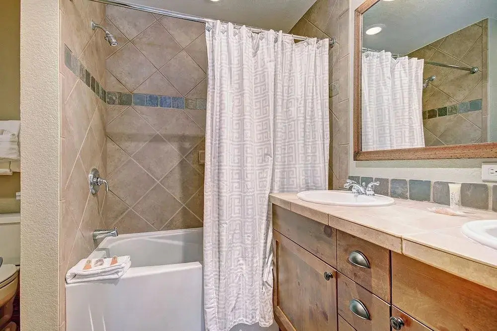 6552 Settlers Creek Townhomes