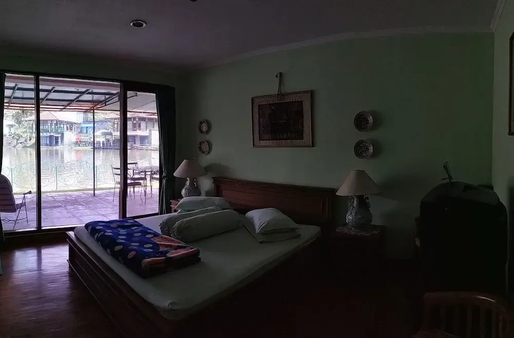 Villa Lot 5 Lake View for 30 pax