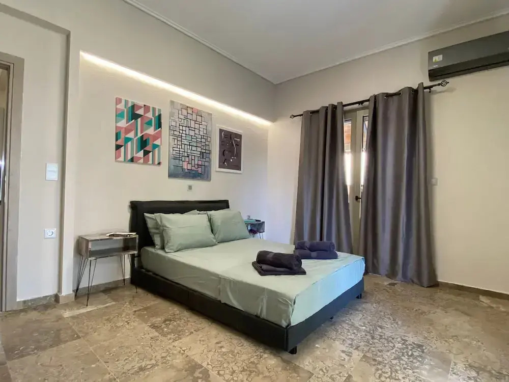 Kalamata Garden Haven - Escape Amidst Greenery