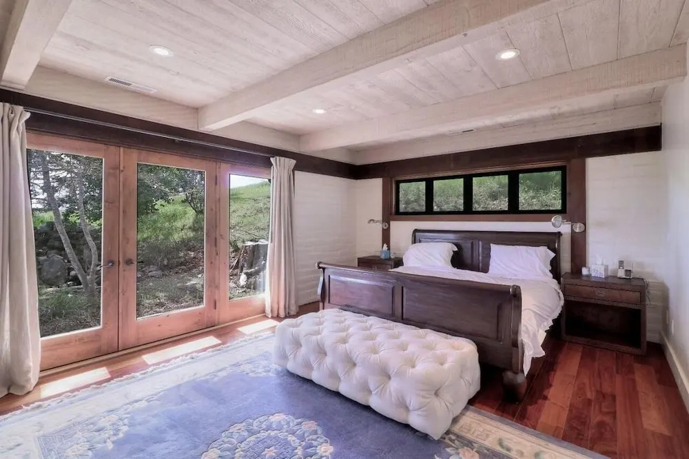 LX 57: Weathertop Rustic Ranch in Carmel With Luxury Amenities