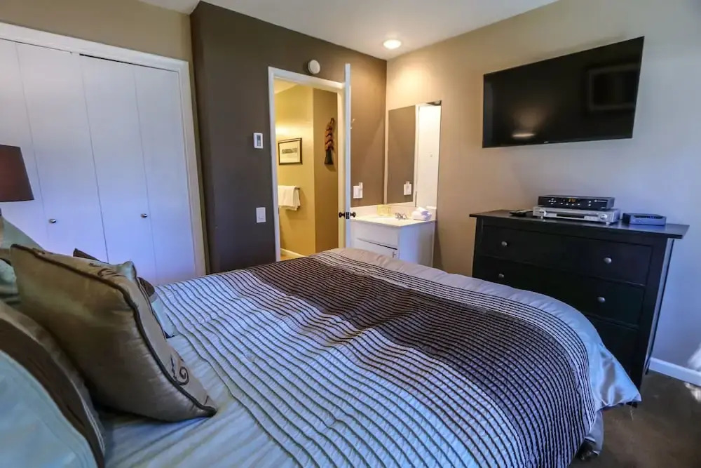 Horizons 4 #119 1 Bedroom 1 Bathroom Condo