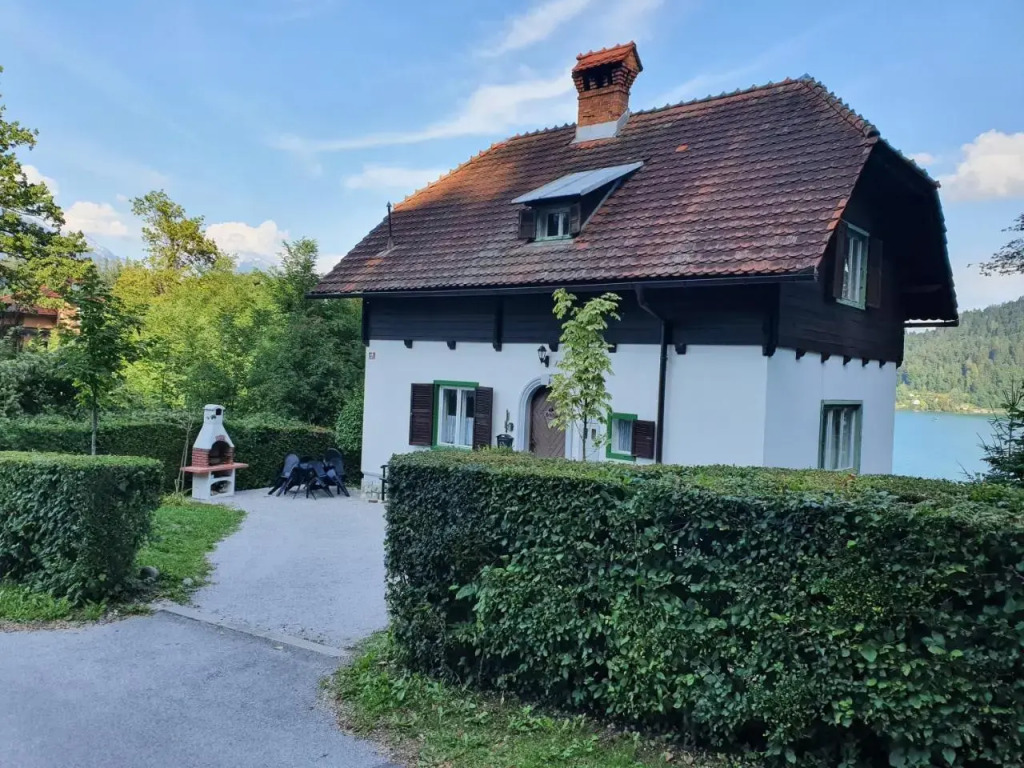 Lake View House Sovica
