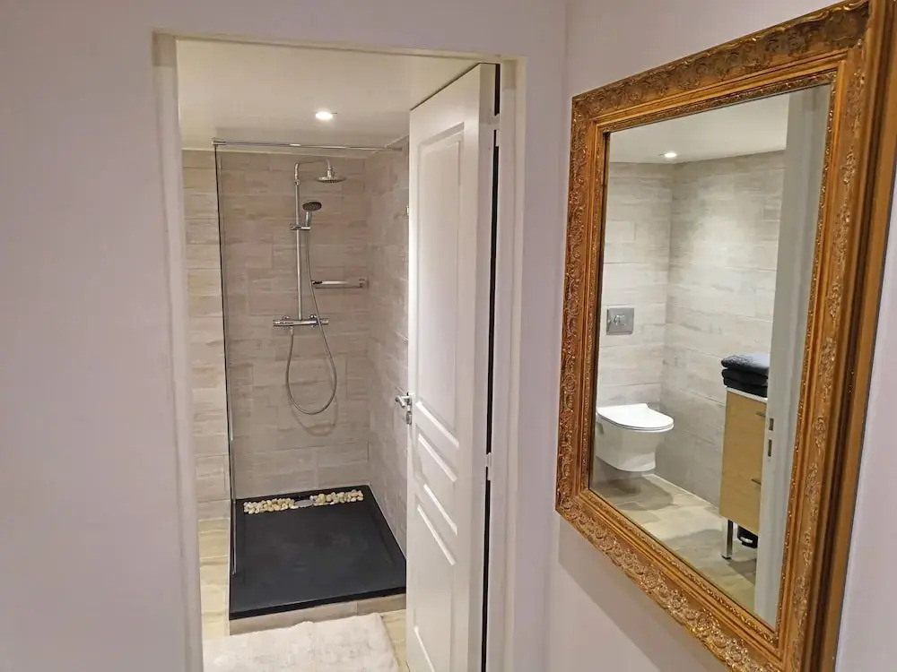 Beautifully Refurnished with AC