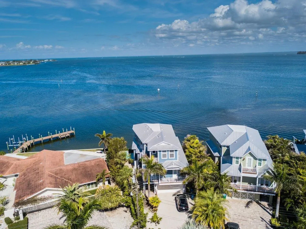 Bayfront Paradise
