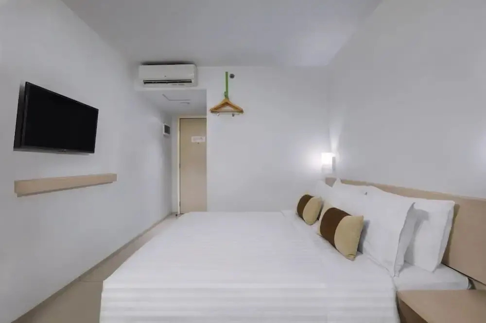 Hotel Algoritma