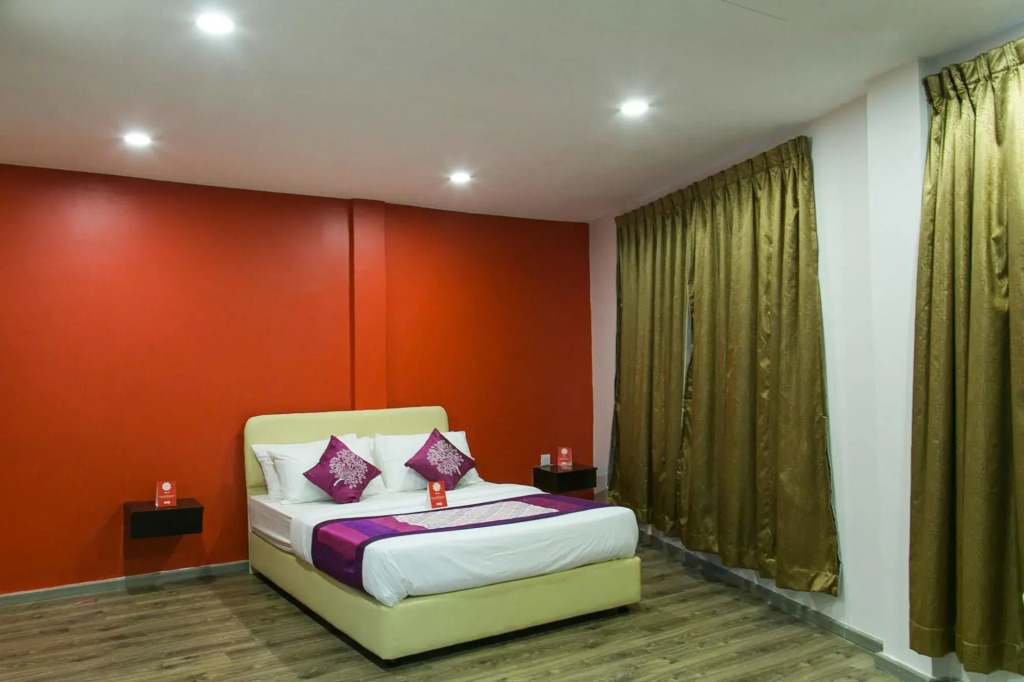 OYO 296 KK Hotel Jalan Pahang