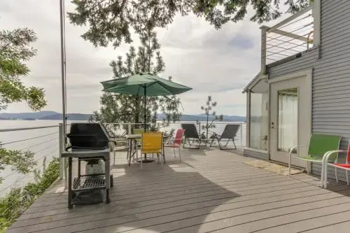 The Silver Beach House