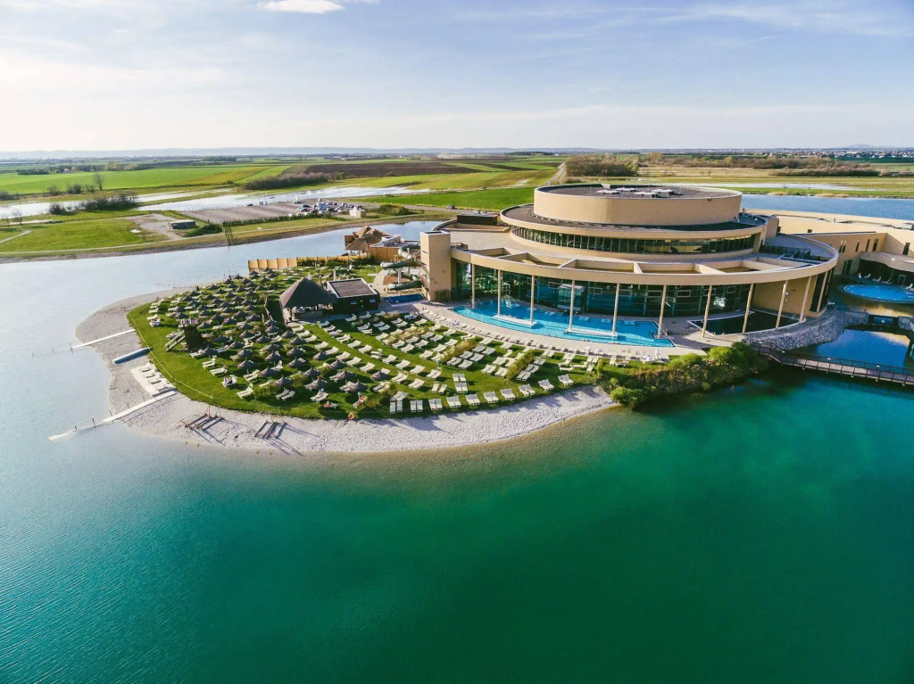 St. Martins Therme & Lodge