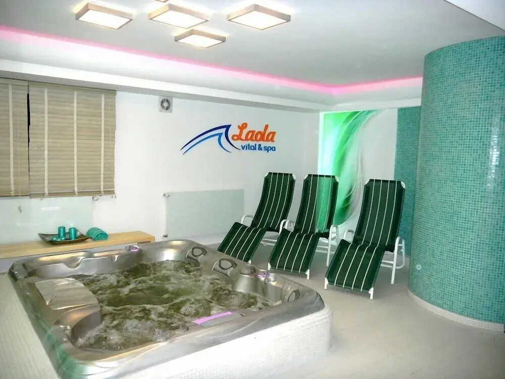 Grand Laola Spa