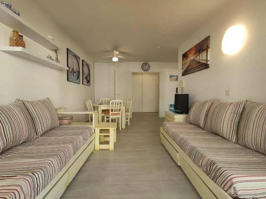 Appartement Juan les Pins, 2 pièces, 4 personnes - FR-1-252-158