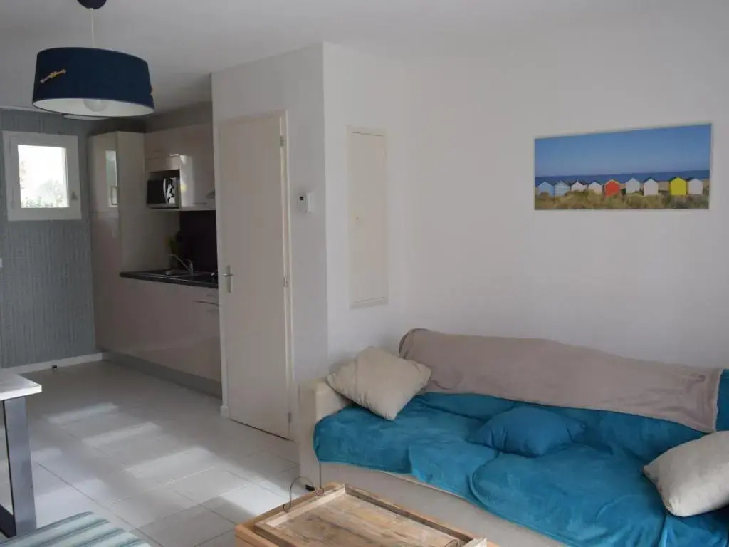 Maison 2 chambres au calme avec piscine, proche plages et commerces - FR-1-197-484