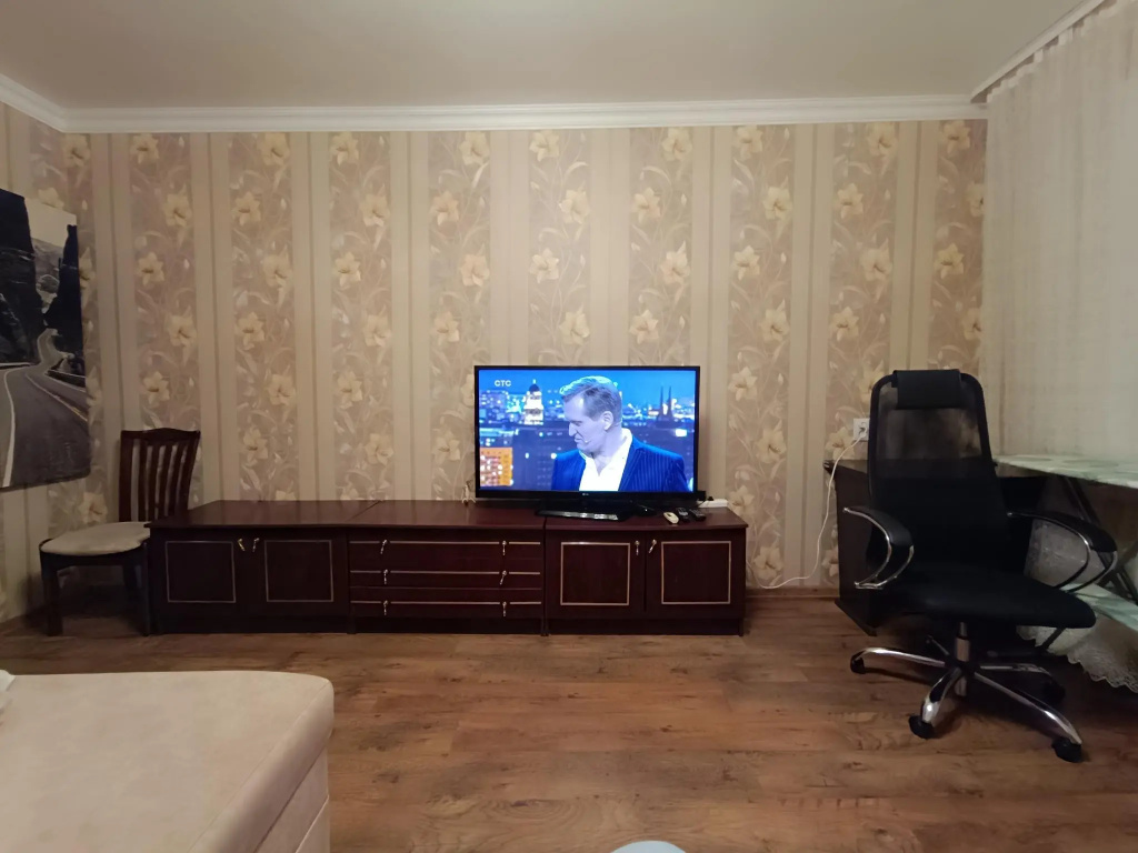 Апартаменты на улице Орджоникидзе 7