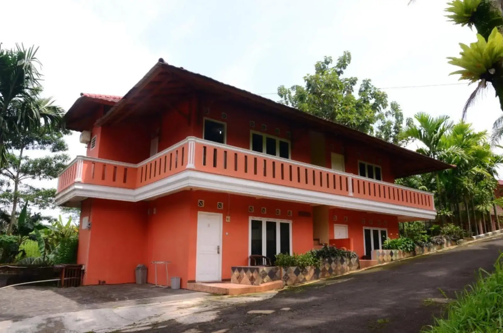 Villa Aquarius Orange