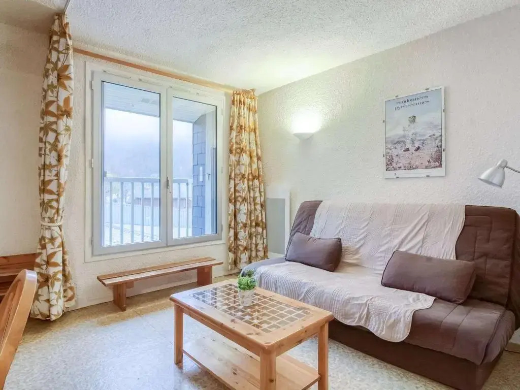 Appartement Cauterets, 3 pièces, 6 personnes - FR-1-401-200