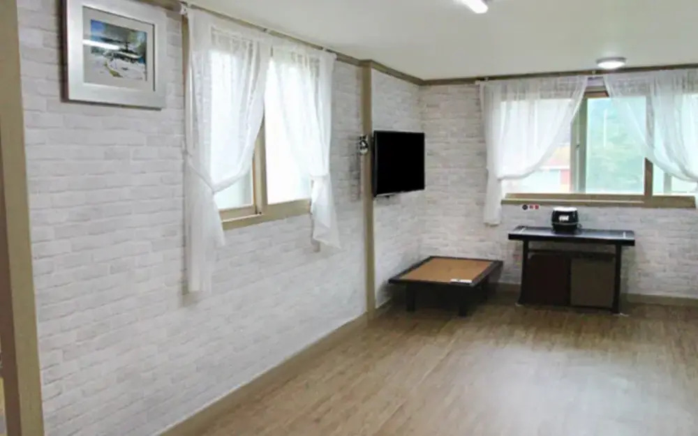 Gongju Inyeonui Hyanggi Pension(공주 인연의향기(인향)펜션)