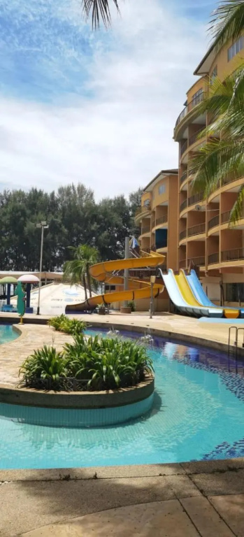 4pax Gold Coast Morib Resort - Banting Sepang KLIA Tanjung Sepat