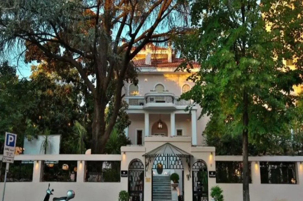 Padam Boutique Hotel