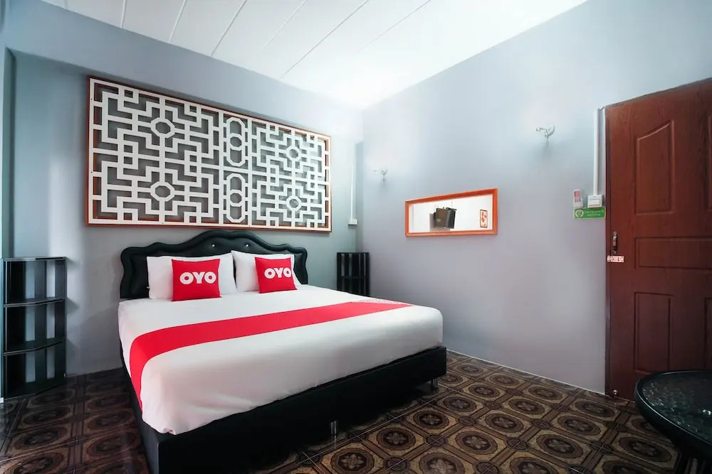 OYO 1006 FO Room