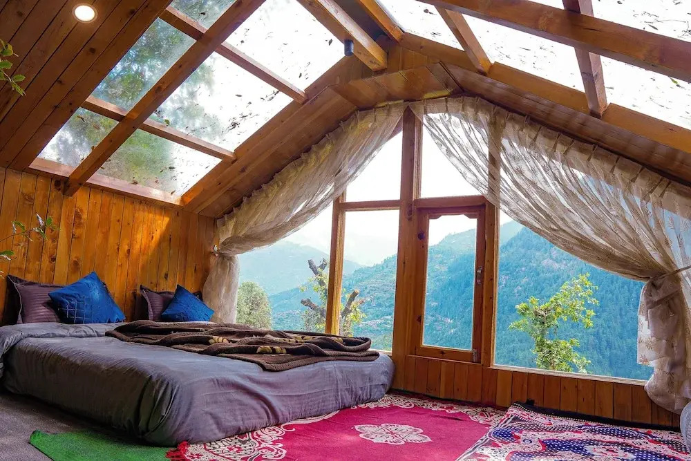 WOW Duplex Treehouse & Cottages