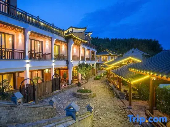 Tonglu Duyouchu Wenquan Homestay (OMG Heartbeat Paradise)