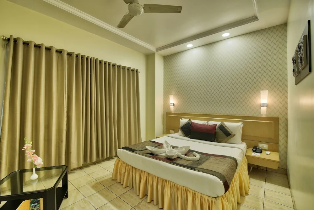 World Choice Vishwaratna Prestige Hotel