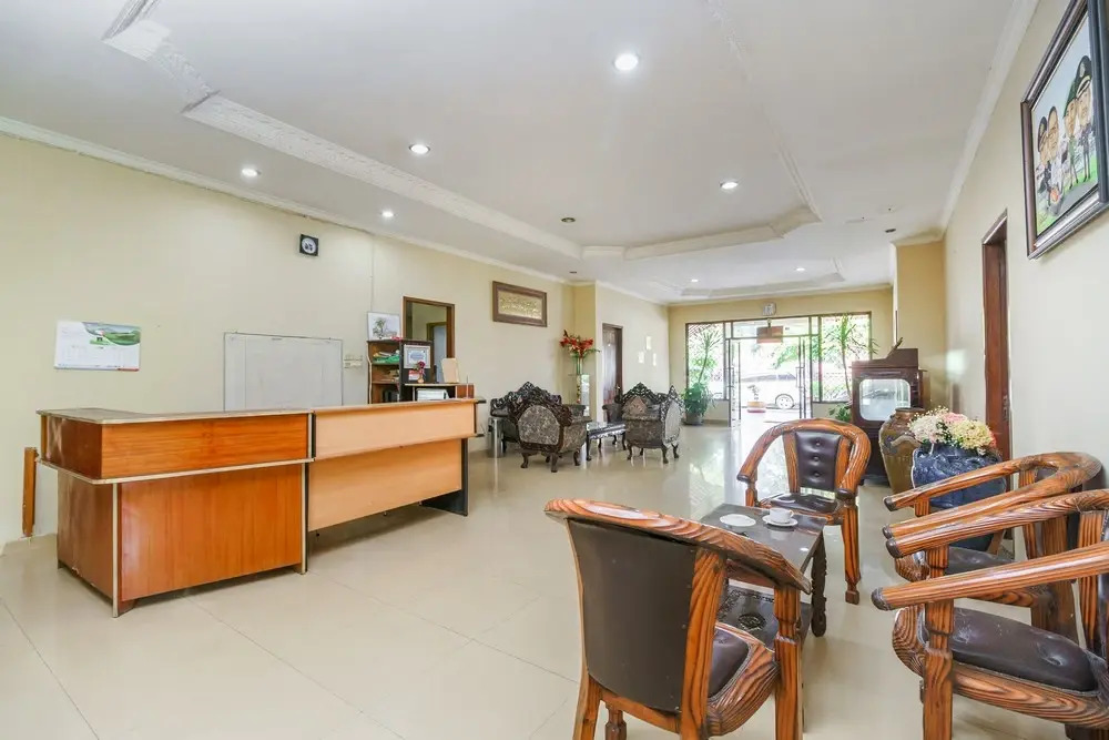 Urbanview Hotel Cendrawasih Lahat By RedDoorz