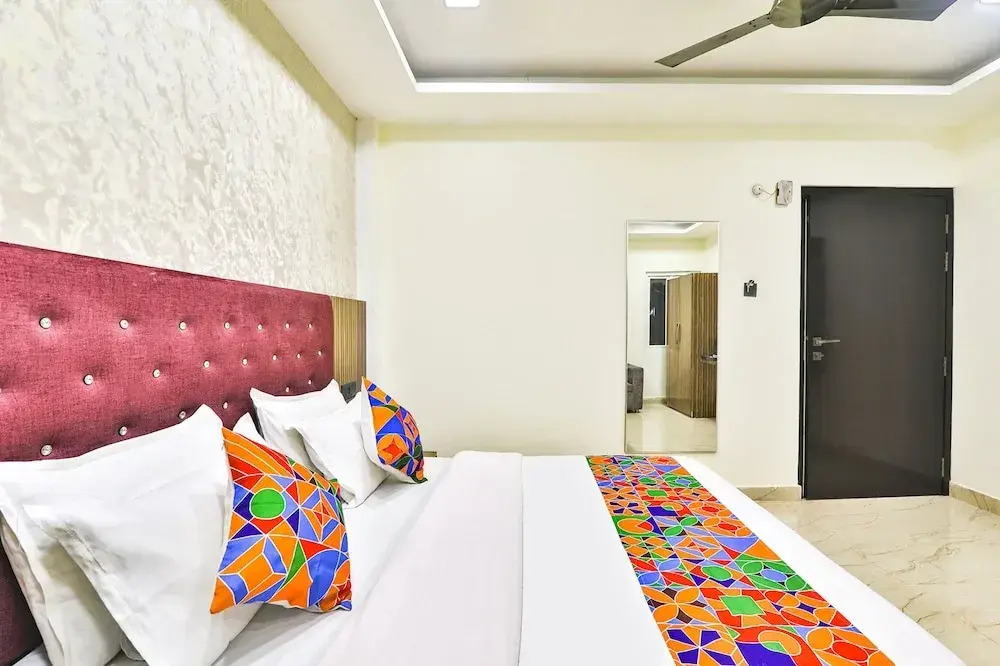 Fabhotel Keshri Inn