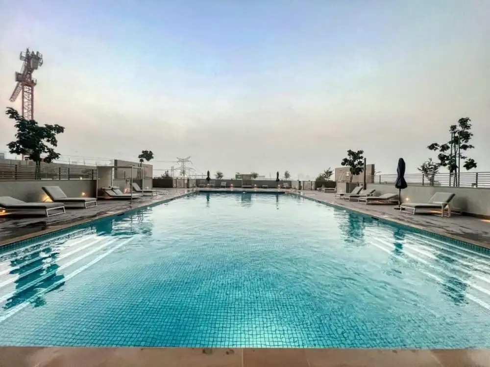 Whitesage - Elegant Apartment With Unobstructed City Views