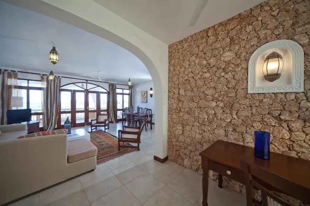 Lantana Galu Beach