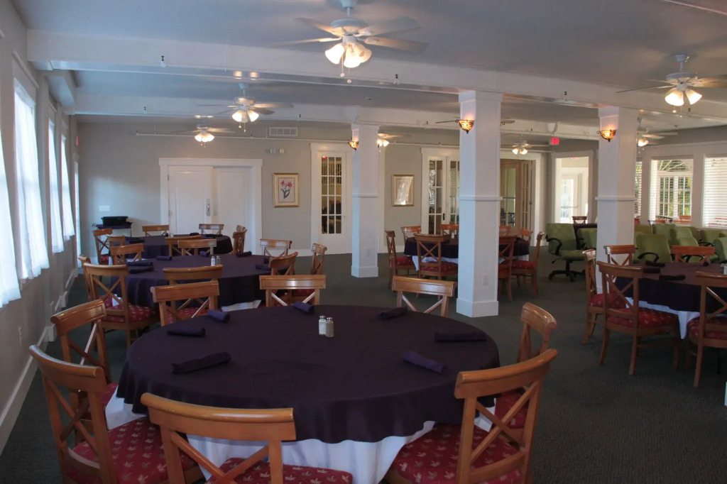 Crystal Bay Historic Hotel