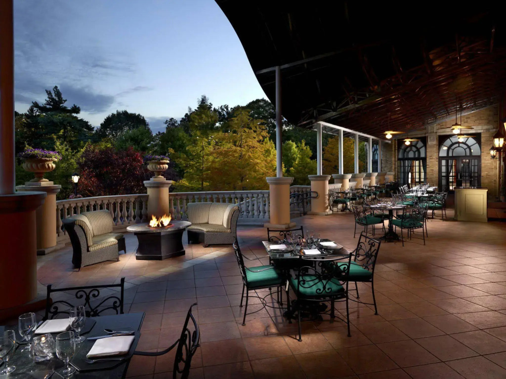 Omni Shoreham Hotel
