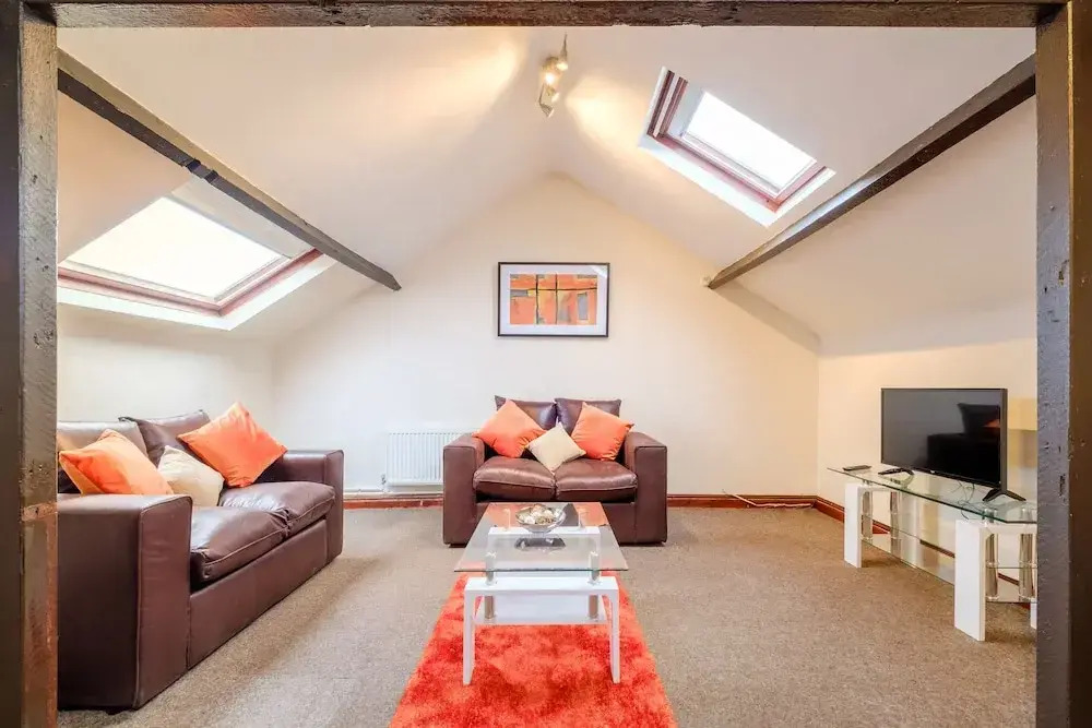 City Road Apartment