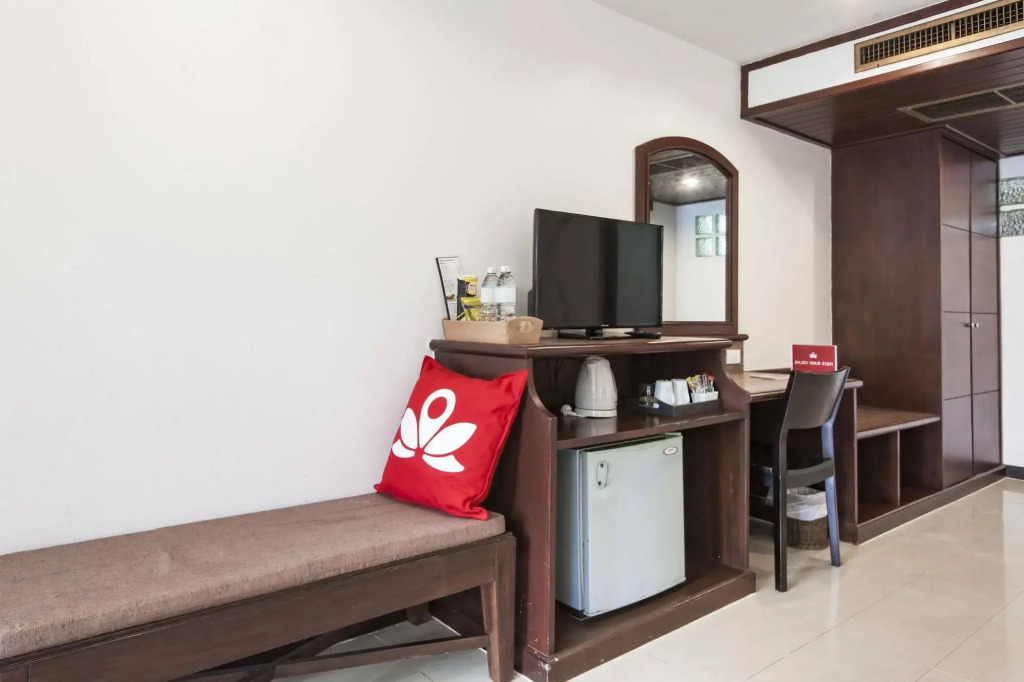 ZEN Premium Prachanukroh Patong Beach