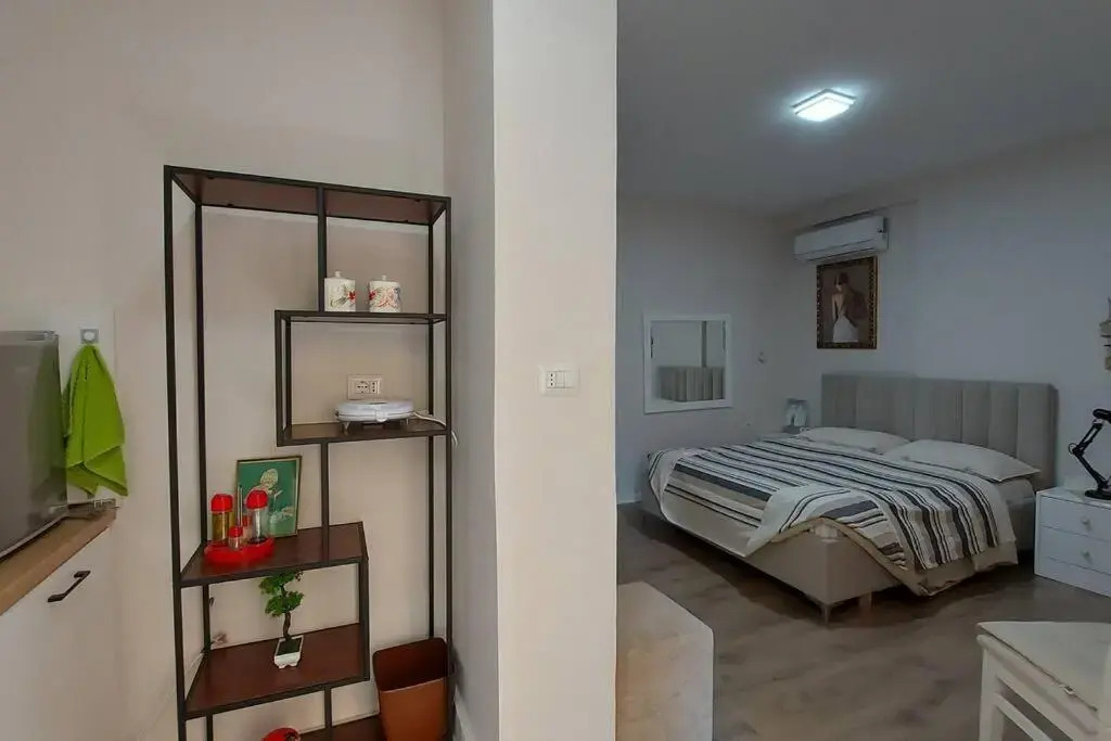 COZY Couple Bedroom