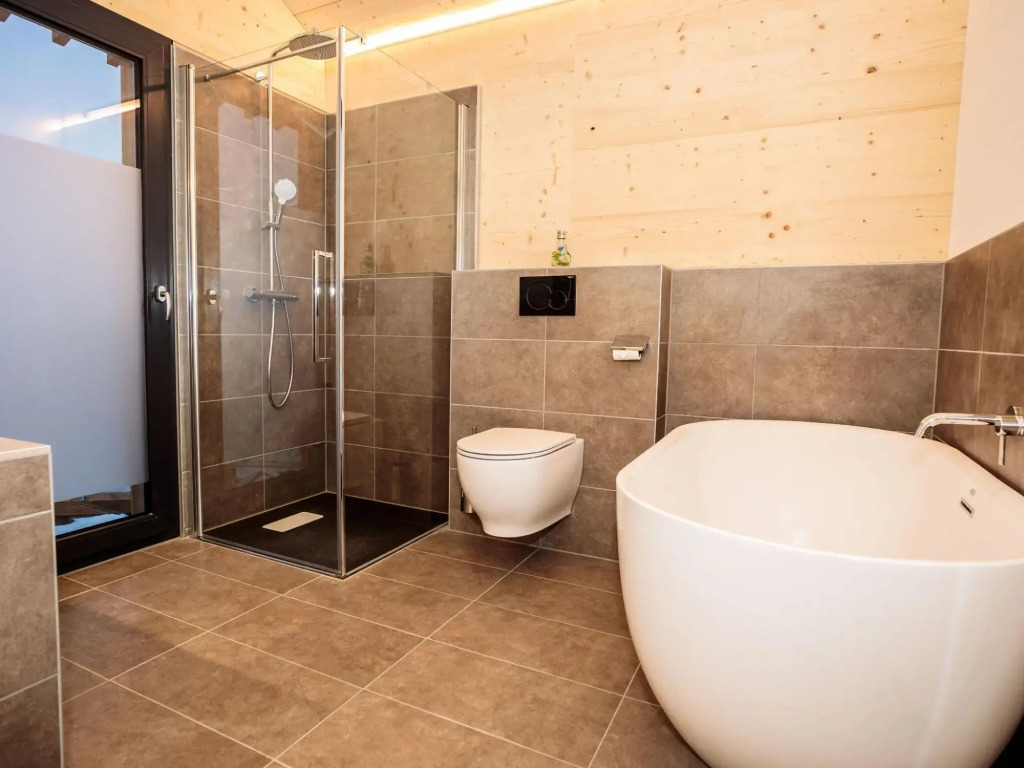 Luxury Chalet in Ennsling near Schladming with Private Spa