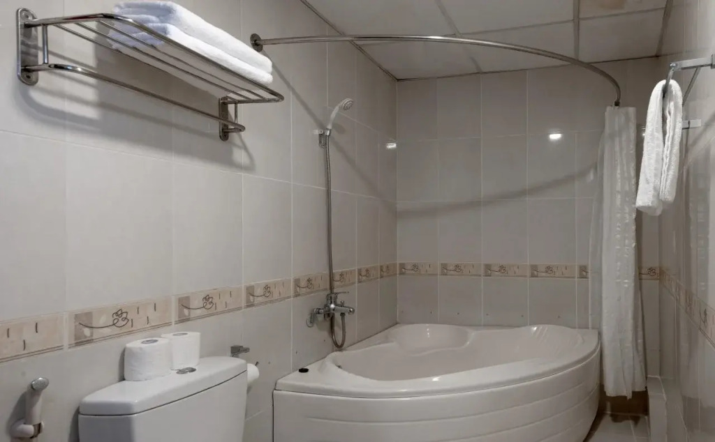 Ben Thanh Station Hotel