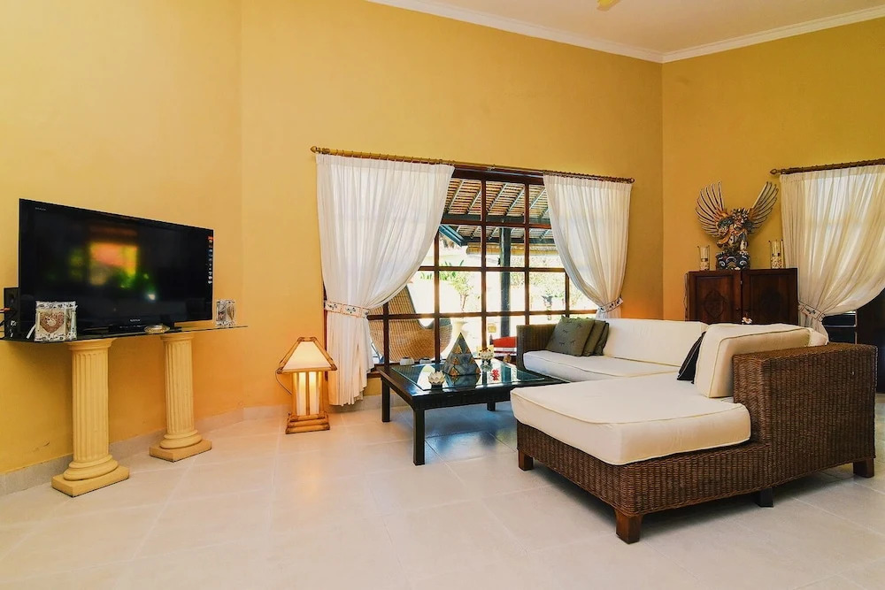 Villa Pelabuhan