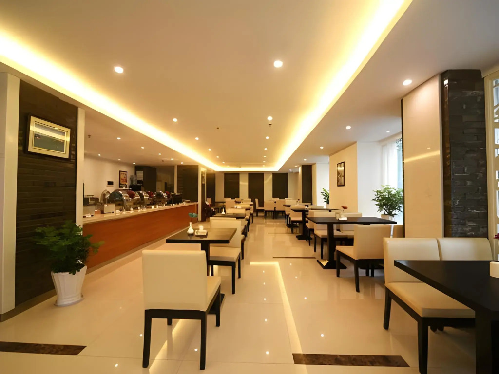 JinJiang Inn HuangShan Railway Station Old Street Hotel