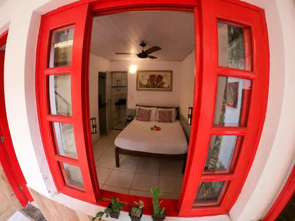 Leos Clan Beach Hostel