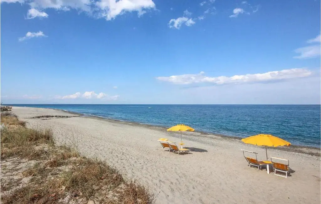 Amazing Apartment in Caulonia Marina With Indoor Swimming Pool, 2 Bedrooms and Outdoor Swimming Pool